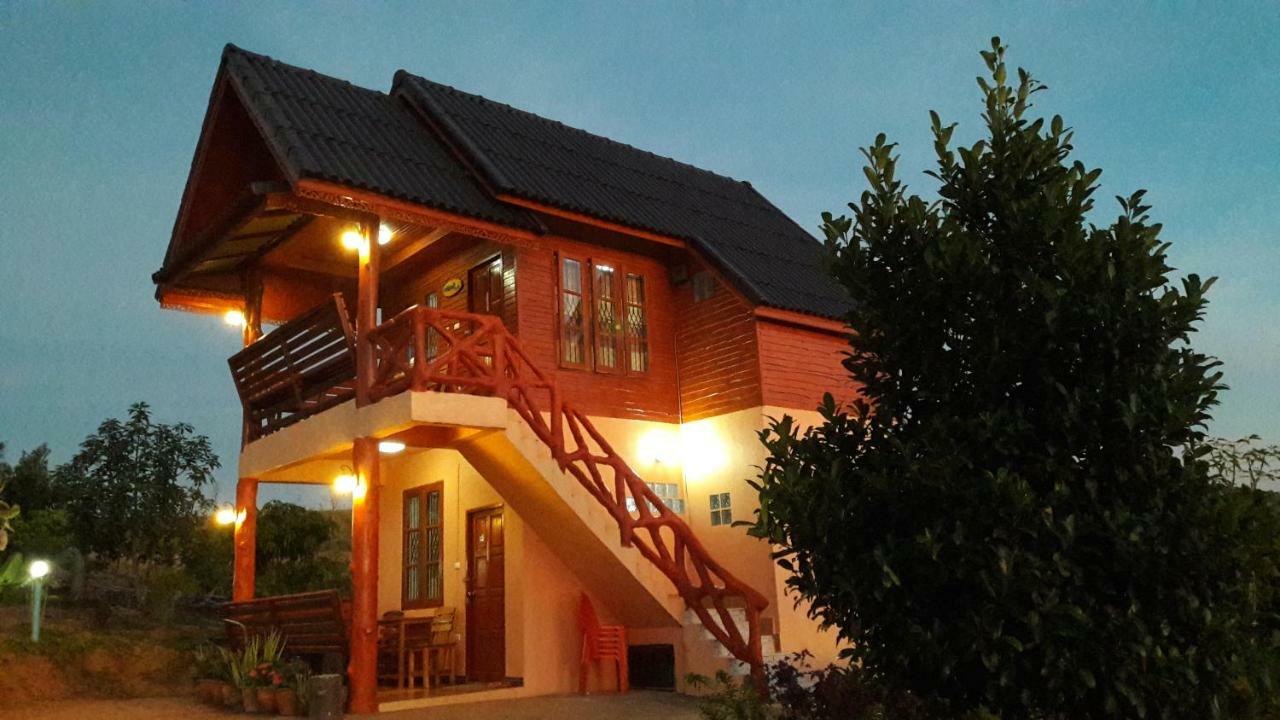 Khao Kho Flora Hotel Exterior photo